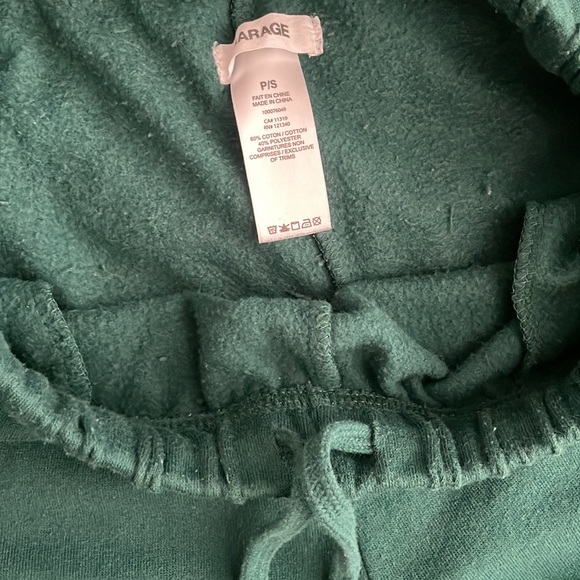 Green sweats - Picture 3 of 3